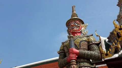 Giant statue Wat Phra Kaew buddha temple bangkok thailand Stock Footage 45606563