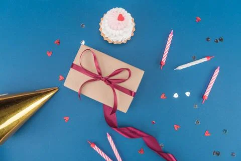 Gift box and cake Stock Photos