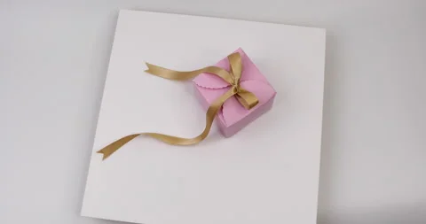 Gift box. Stock Footage 240003394