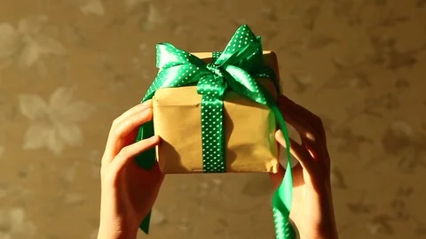 Gift box with green ribbon 動画素材 83787438