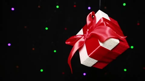 Gift box rotates 스톡 동영상 139970551