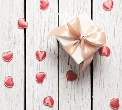 Gift box with small hearts Foto stock