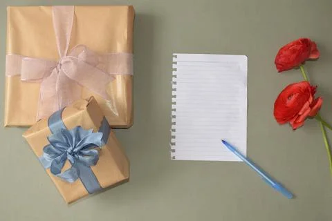 Gift from the heart to the loved one. Write a message. Stock Photos
