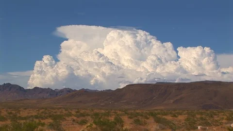 Gigantic white clouds over the Mohave mountains, Needles California USA Video stock 103290198