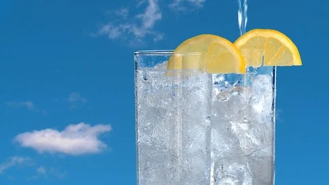 Gin &amp; Tonic Stock Footage 84792667