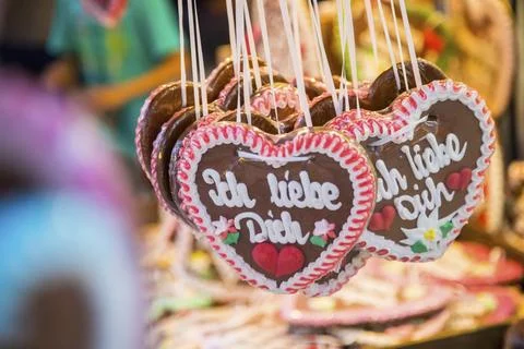 Ginger bread heart with 'I love you' lettering Stock Photos
