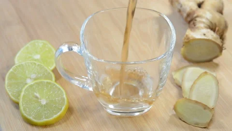 Ginger Lemon Tea 動画素材 132855981