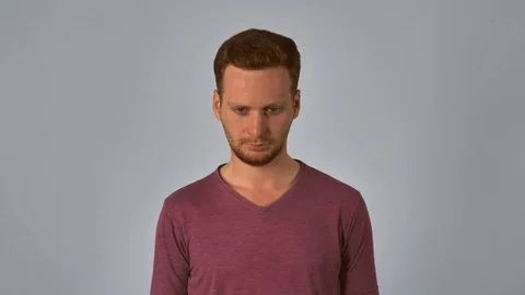 Ginger male posing Vidéo 81342318