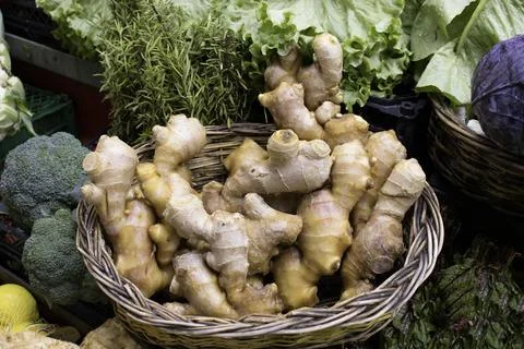 Ginger Root In Wicker Basket Stock Photos