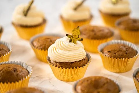 Gingerbread cupcakes Stock Photos