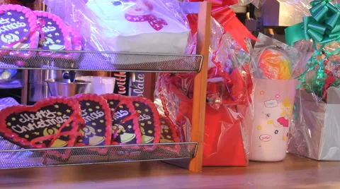 Gingerbread hearts HD Video stock 1027997