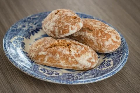 Gingerbread on plate on the table 写真素材
