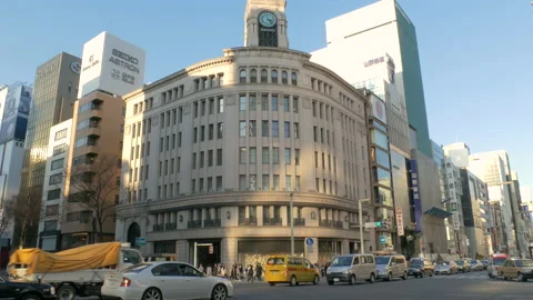 Ginza 4 chome intersection in Tokyo, Japan Vidéo 141340499