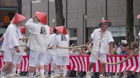 Gion Matsuri Hoko Float Pullers Haul Heavy Festival Float Through Kyoto City Stock Footage 346788709