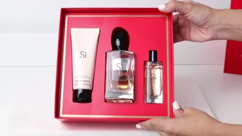 Giorgio Armani Si Perfume Set Stock Footage 195594089