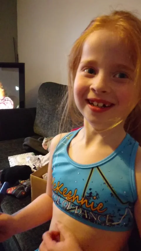 Girl, 7, reveals genius hack to remove permanent marker from whiteboard Stock Footage 273010483