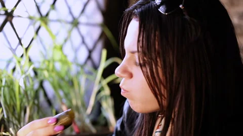 Girl in cafe Stock-Footage 41591502