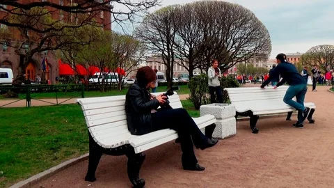 Girl with camera Video stock 75941298