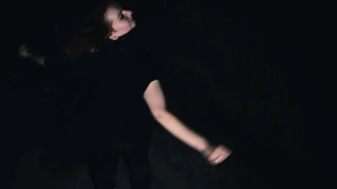 Girl dancing in the dark Video stock 76508506