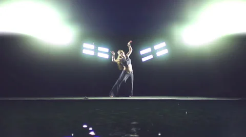 Girl dancing Stock Footage 56642168