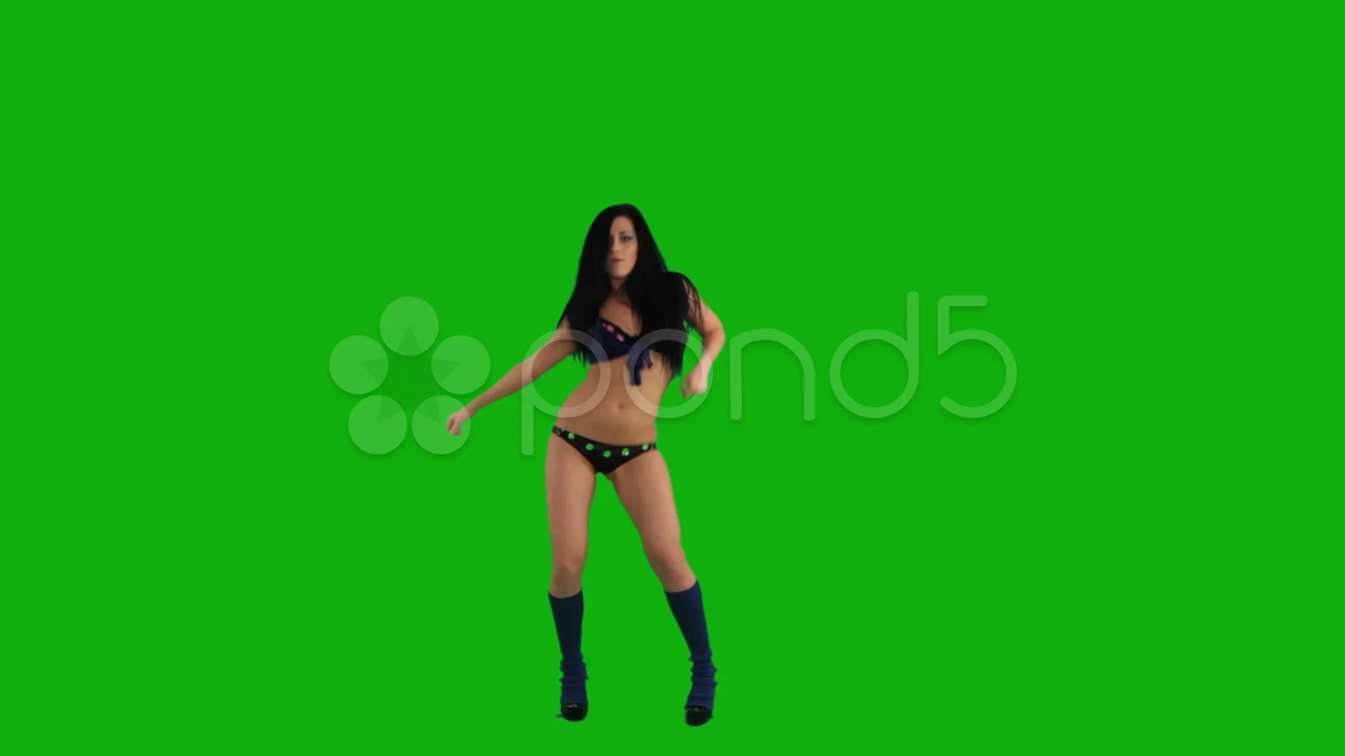 girl dancing on the green screen