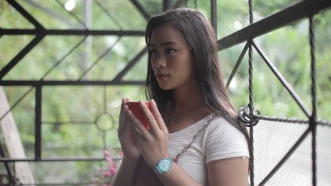 Girl Depressed Vídeo Stock 107828394