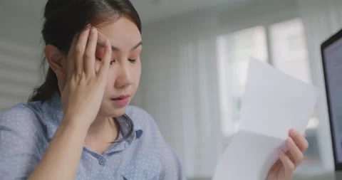 Girl distant remote work upset lost after read bad news layoff letter. 스톡 동영상 171782036