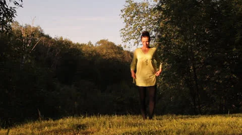 Girl does exercises – yogi 库存影片 25242581