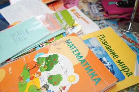 The girl is doing school homework 스톡 사진