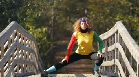 Girl doing stretching exercise Video stock 8926853