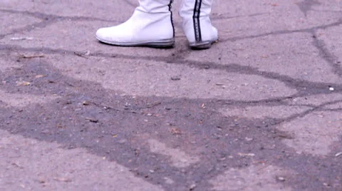 Girl explains, shows, revolves Video stock 22738308