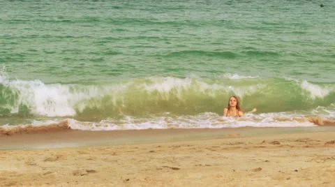 Girl Vidéo 12555642