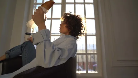 A girl 스톡 동영상 102189341