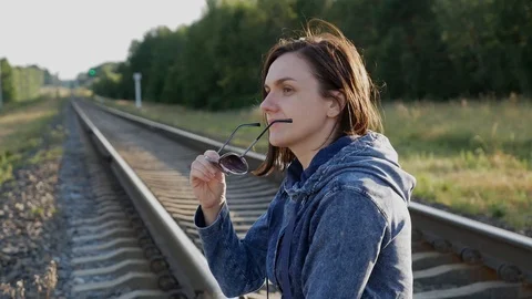 Girl! Stock Footage 111624073