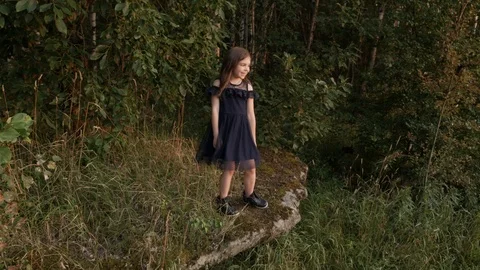 Girl! Stock-Footage 113277679