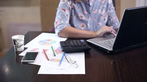 The girl the freelancer is working on the computer at home Stock Footage 65290290