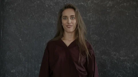 Girl is gesticulating "double dislike" Video stock 86586292