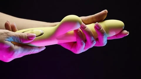 Пионер Зоя (эротикалық мультфильм)