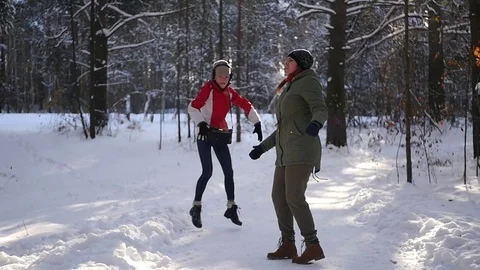 Girl jumping in the forest Video stock 69904553