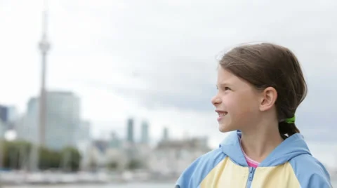 Girl looking around Stock Footage 5246207