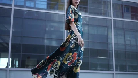 Girl model posing Video stock 110608304