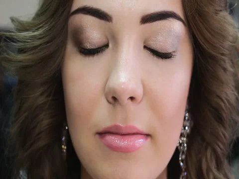 Girl posing on the make-up Stock Footage 83396902