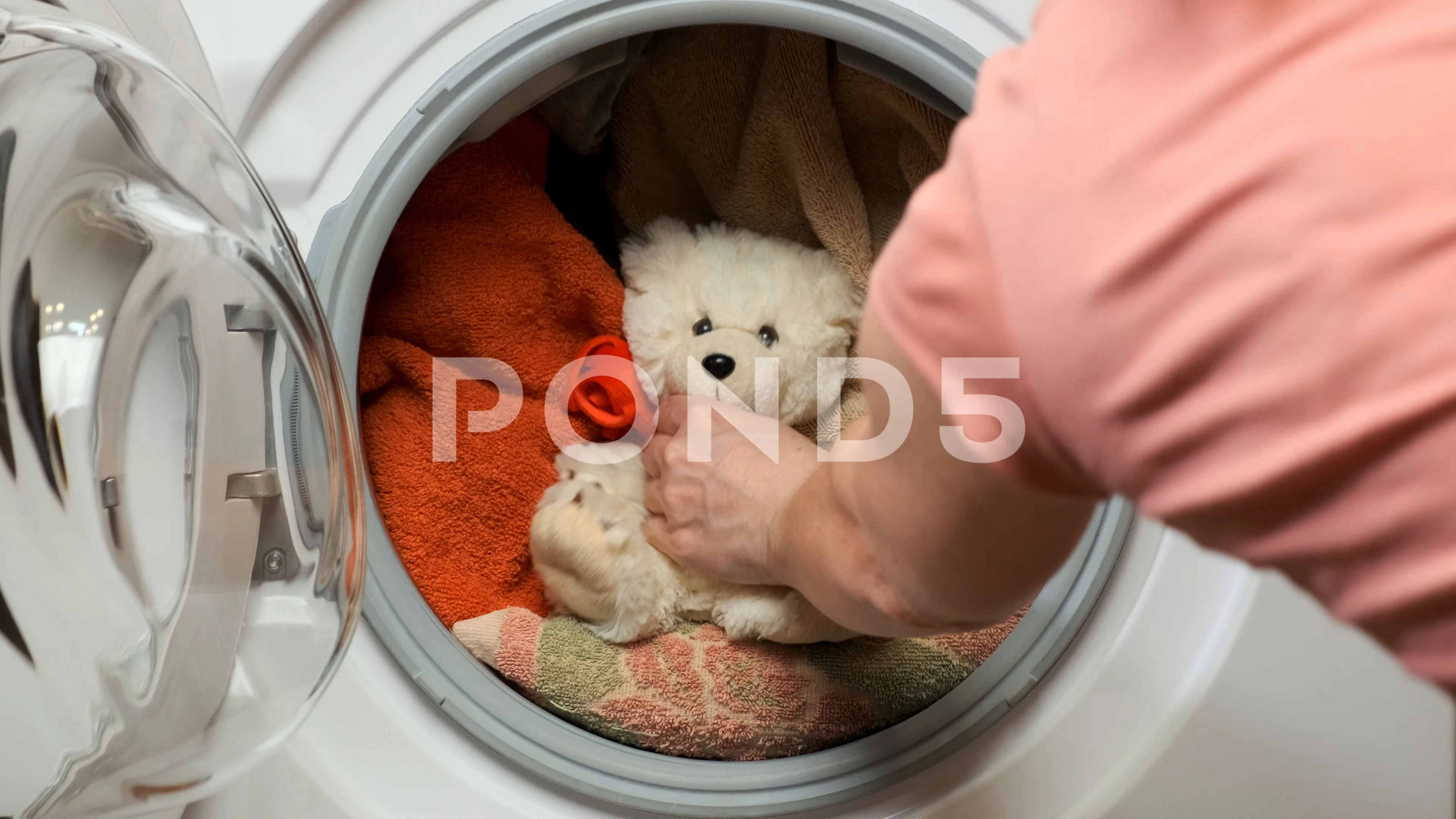 can i put teddy bear in the washing machine