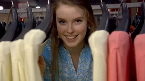 Girl smiling in a store Stock-Footage 72851200
