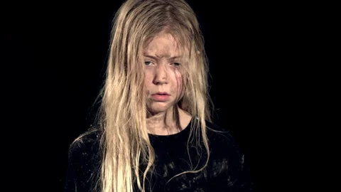 Girl in studio with mud Stock Footage 128949167