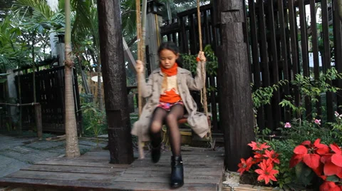 Girl Swing 스톡 동영상 34003875