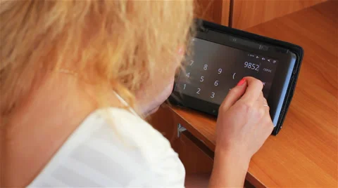 The Girl With The Tablet Stock Footage 39475081