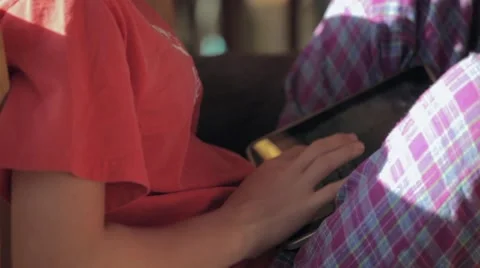 Girl texting Stock Footage 45490140