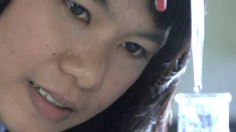 Girl Watching Lab Experiment 스톡 동영상 1067890