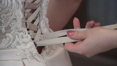 Girlfriend knotted bridesmaid dress 動画素材 80061253
